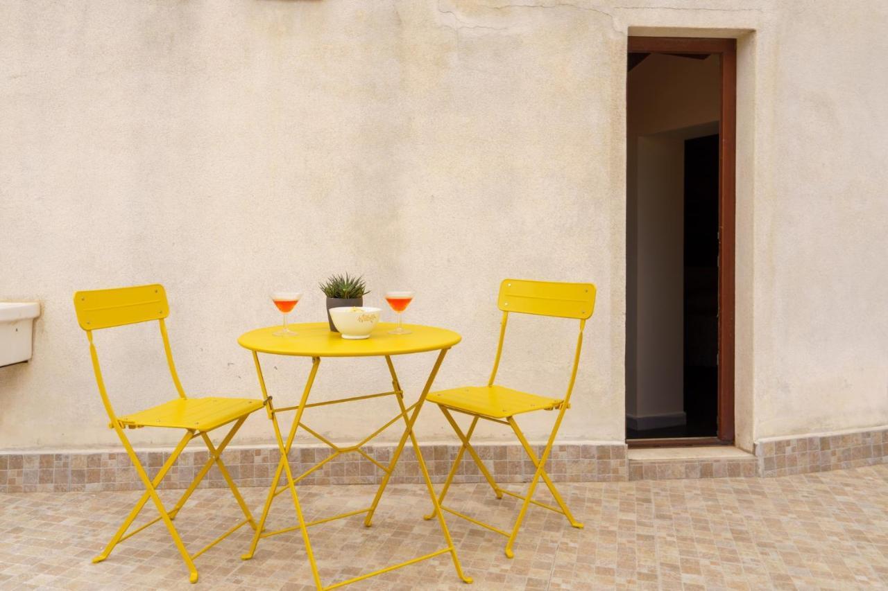 Siracusa Comfy & Central Apartment With Terrace Syracuse Exterior photo
